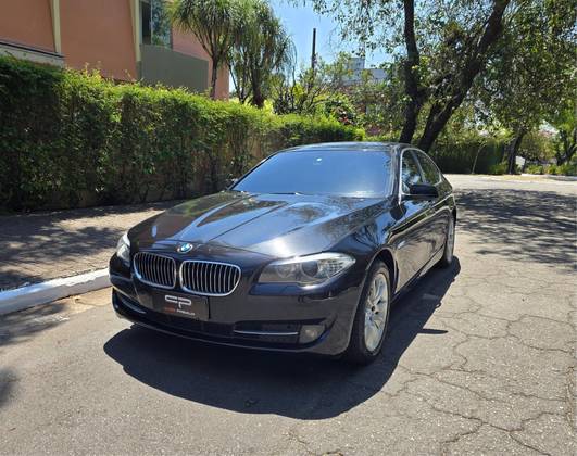 BMW 535i 3.0 GT 24V TURBO GASOLINA 4P AUTOMÁTICO